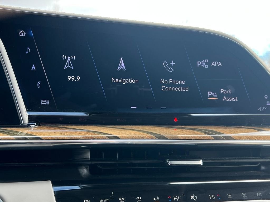 2022 Cadillac Escalade Premium Luxury Platinum