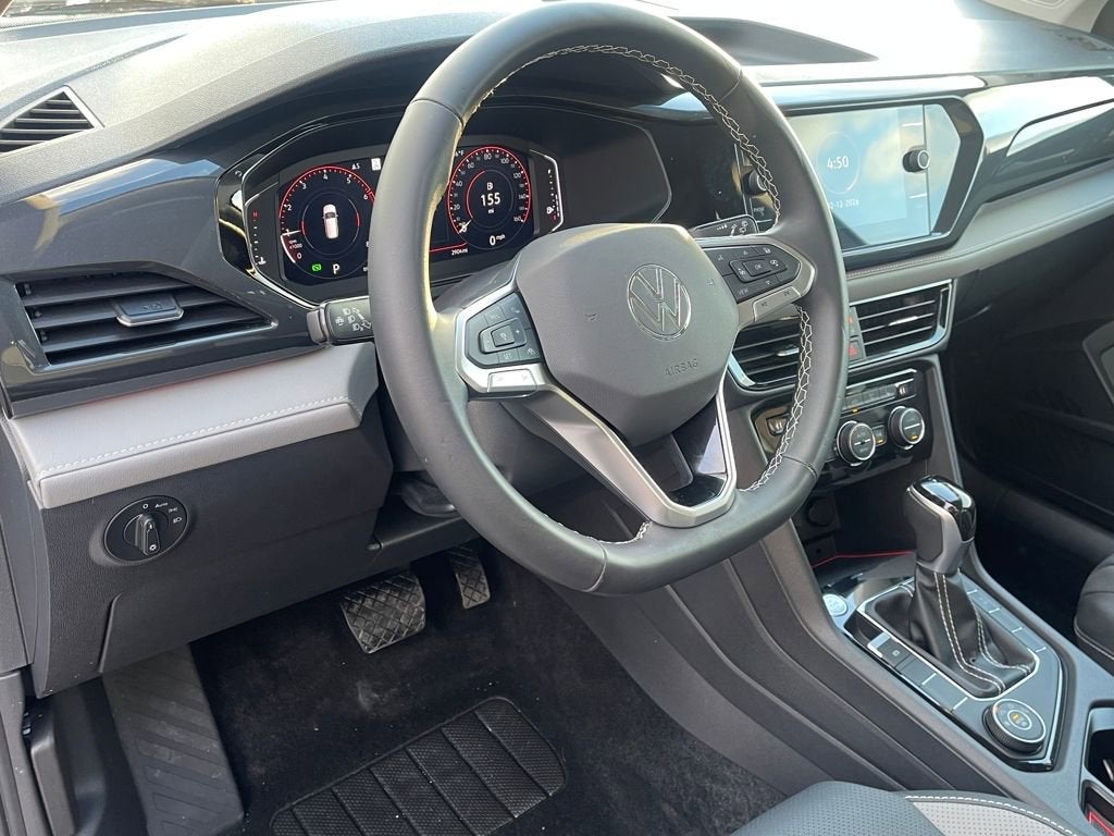 2024 Volkswagen Taos SEL