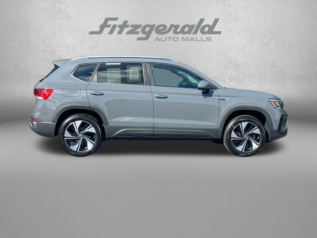 2024 Volkswagen Taos SE