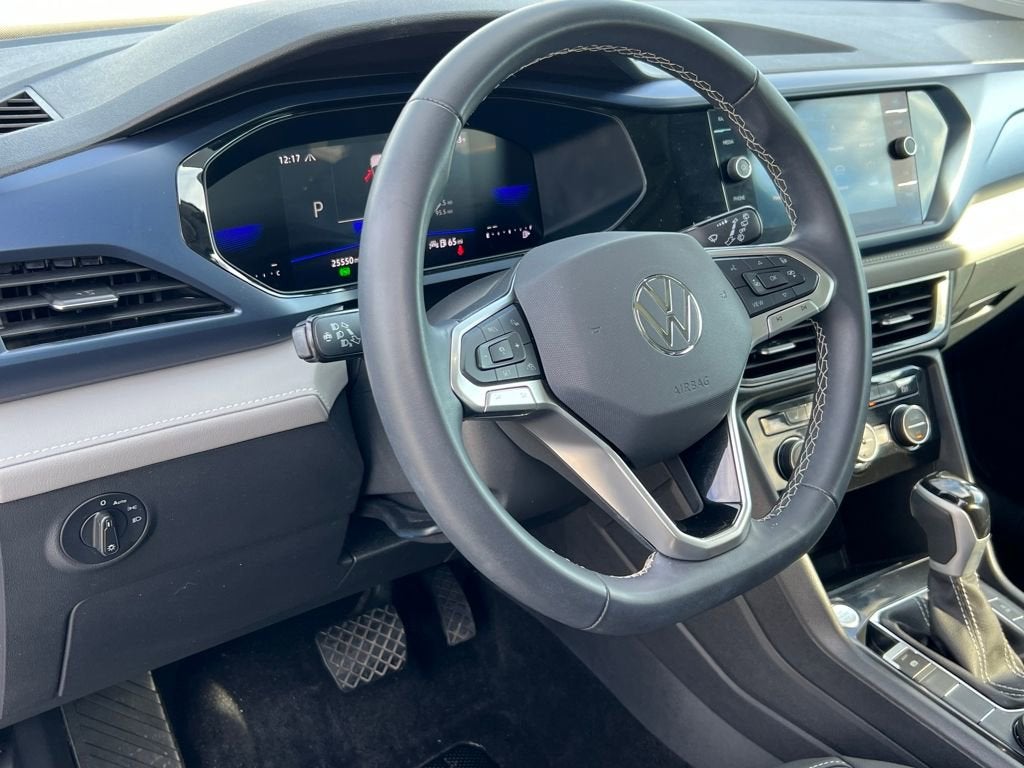 2024 Volkswagen Taos SE