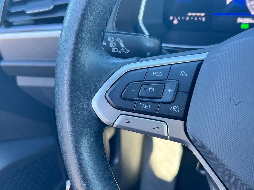 2024 Volkswagen JETTA Base