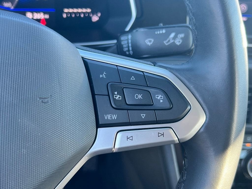 2024 Volkswagen JETTA Base