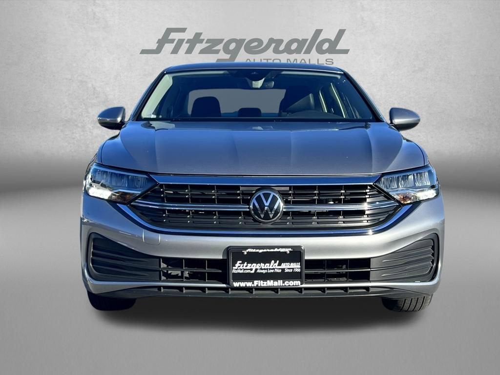 2024 Volkswagen JETTA Base
