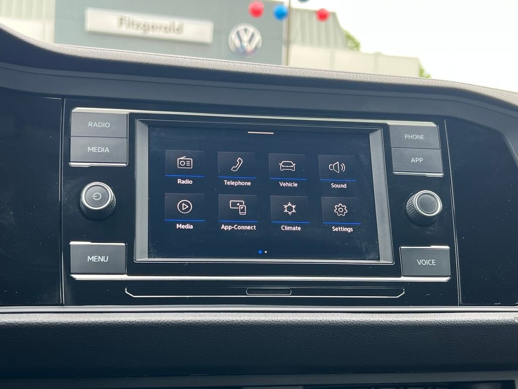 2024 Volkswagen Jetta SE