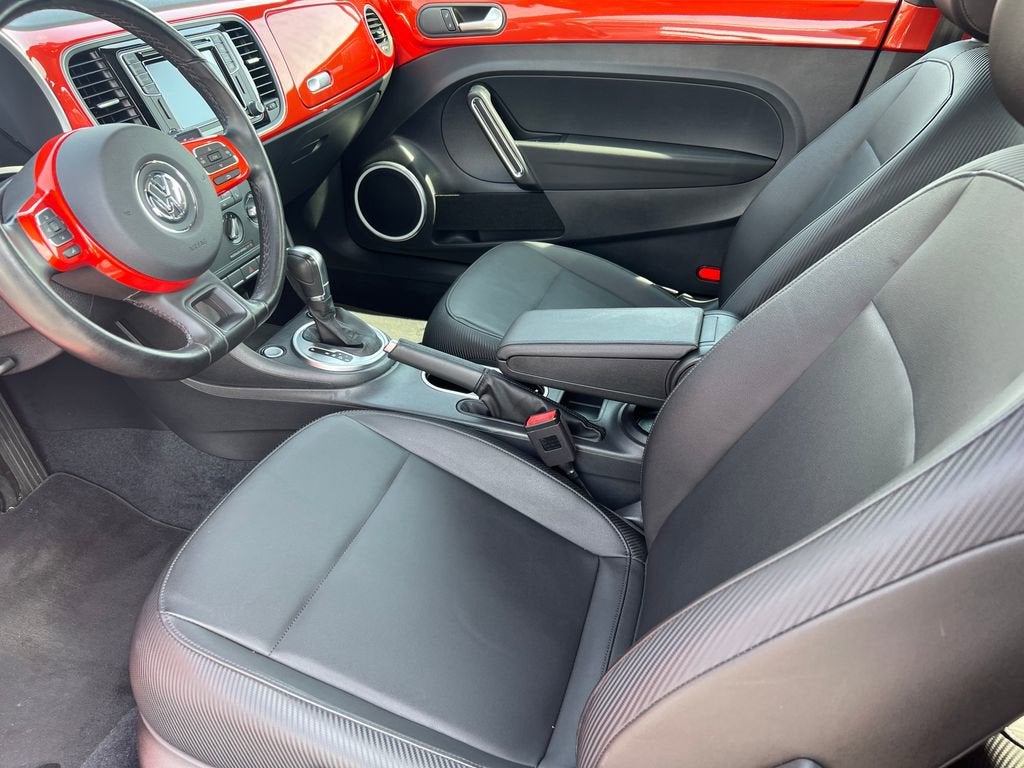 2016 Volkswagen Beetle 1.8T SE