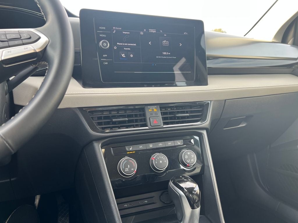 2025 Volkswagen Taos S