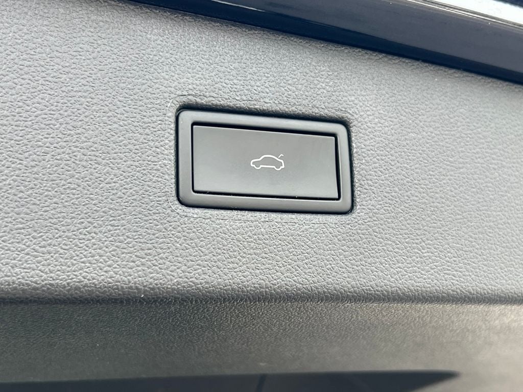 2024 Volkswagen Tiguan Wolfsburg Edition