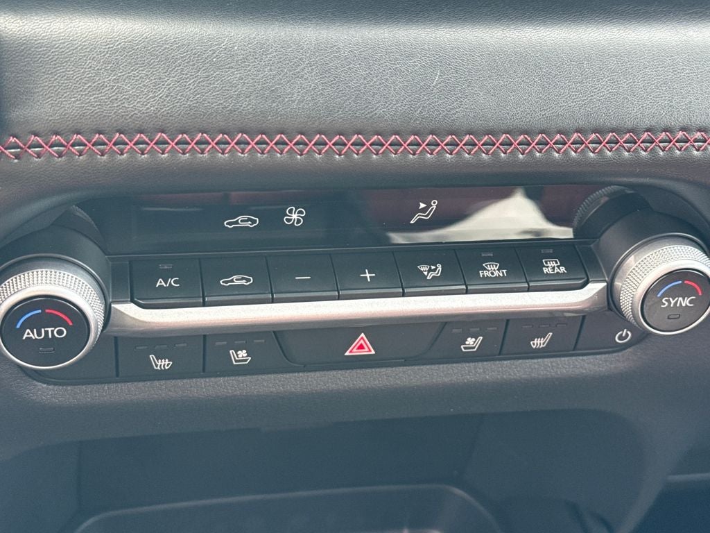 2026 Mazda Mazda CX-50 Hybrid Premium AWD