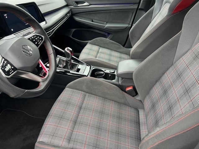 2024 Volkswagen Golf GTI 380 SE