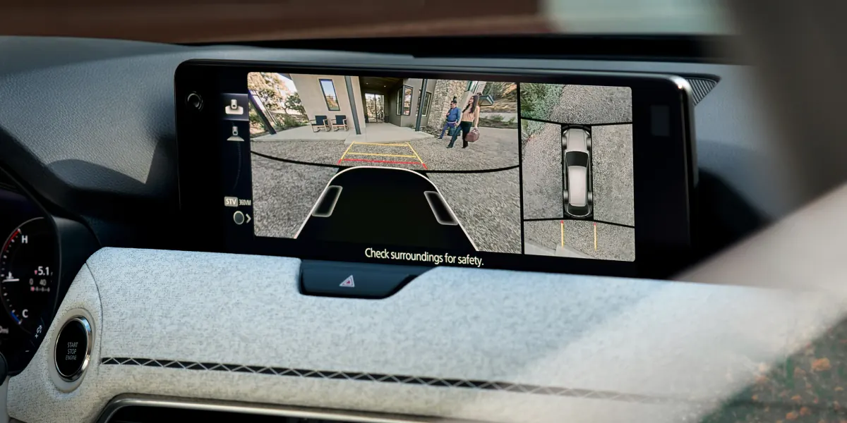 2027 Mazda CX-90 360° View Monitor on the center display | Fitzgerald Mazda Frederick in Frederick MD